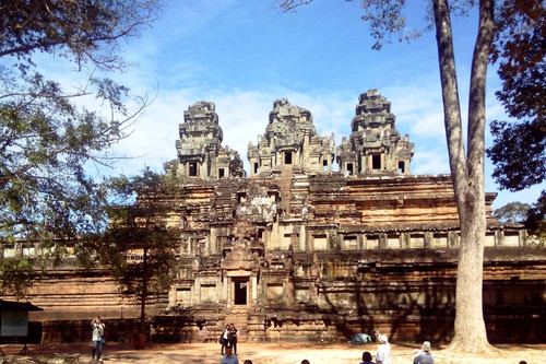 Та Кео - недостроенный храм в Ангкоре