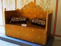 Ханский трон в Зале Дивана